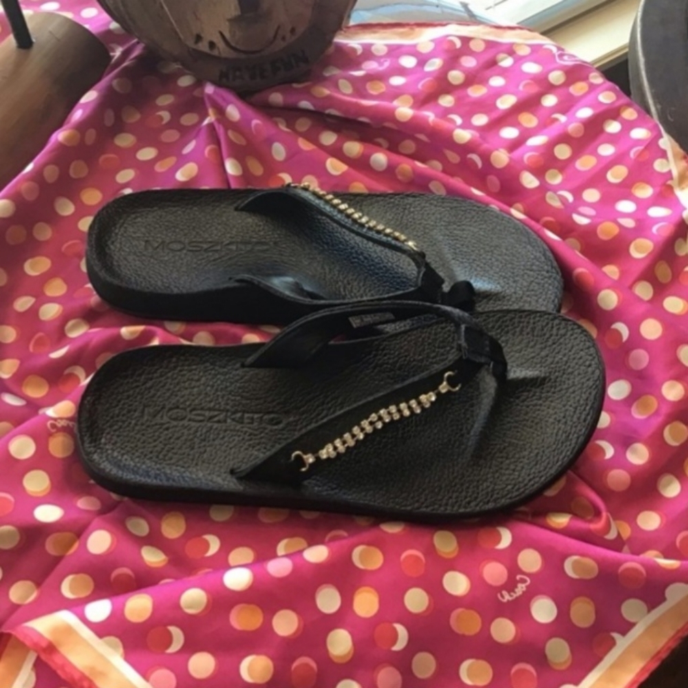 MOSZKITO RHINESTONE SANDALS FLIP-FLOPS SIZE 8 BLACK       ☆